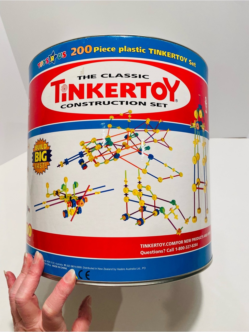 Classic Tinkertoy SET —PLASTIC EUC ORIGINAL CAN